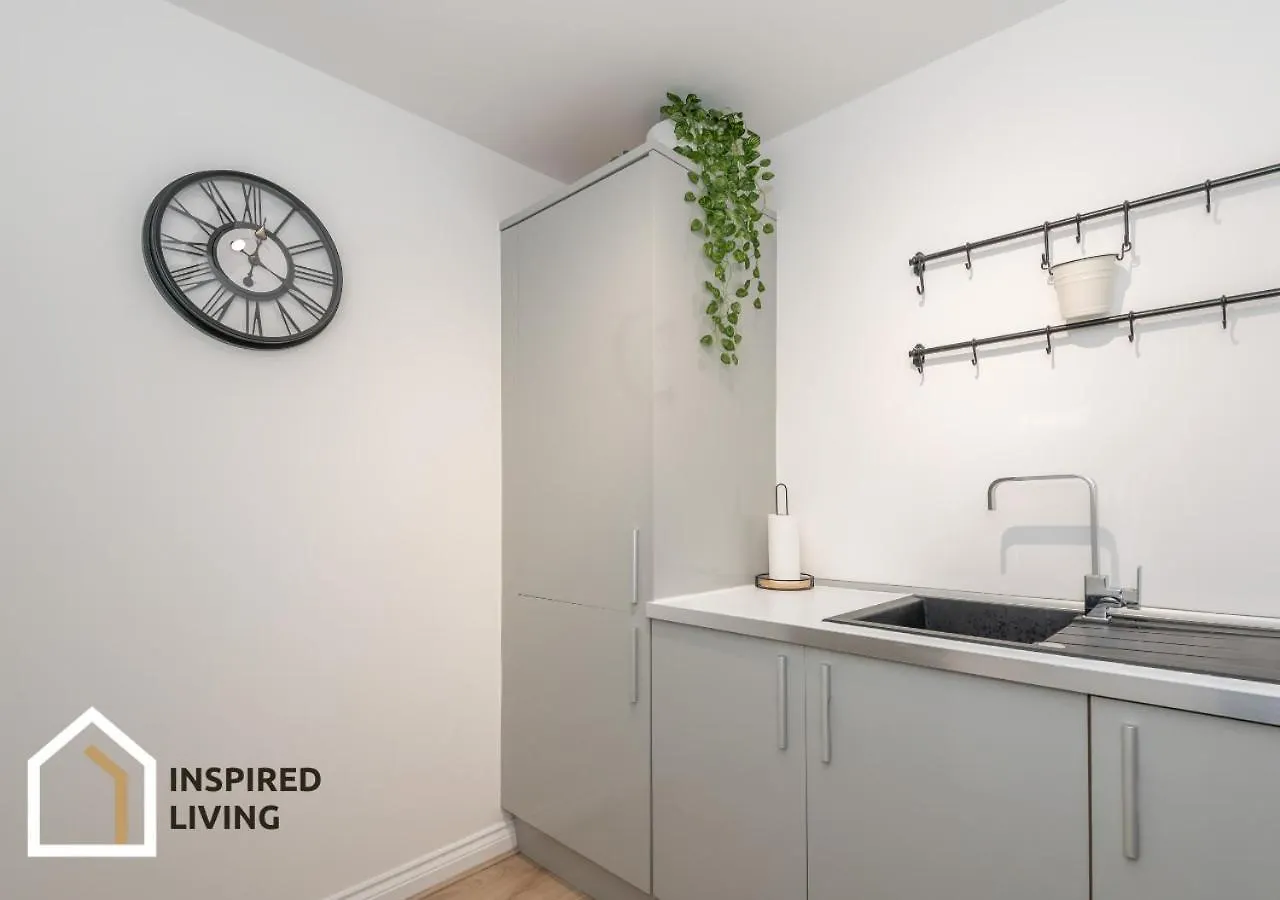 Apartamento Stylish & Modern 2 Bed 2 Bath With Free Parking Leeds  0*, Leeds (West Yorkshire)