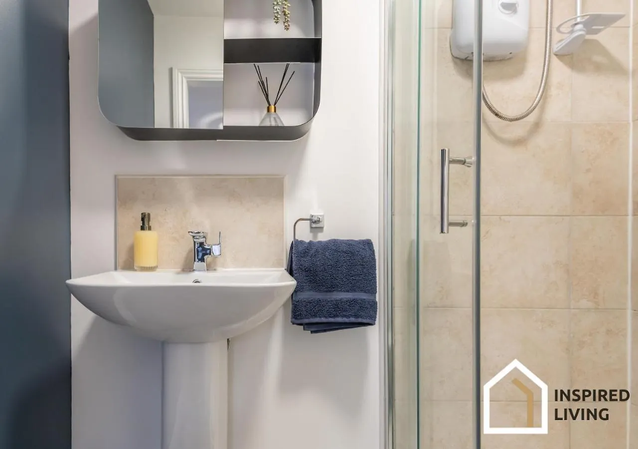 Apartamento Stylish & Modern 2 Bed 2 Bath With Free Parking Leeds